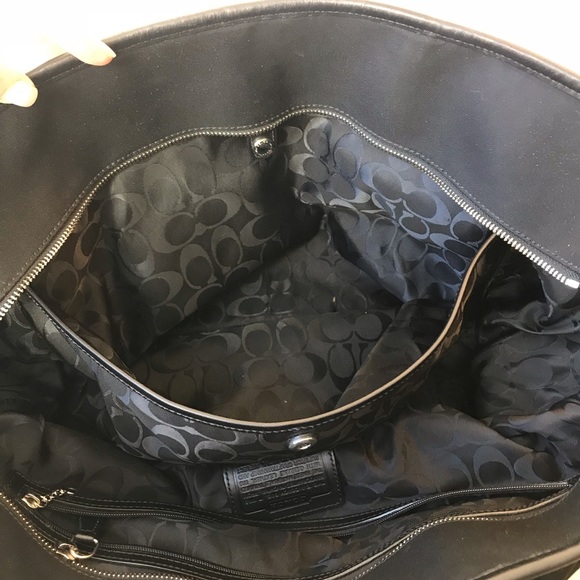COACH WEEKENDER TRAVEL TOTE IN BLACK - Picture 2 of 6